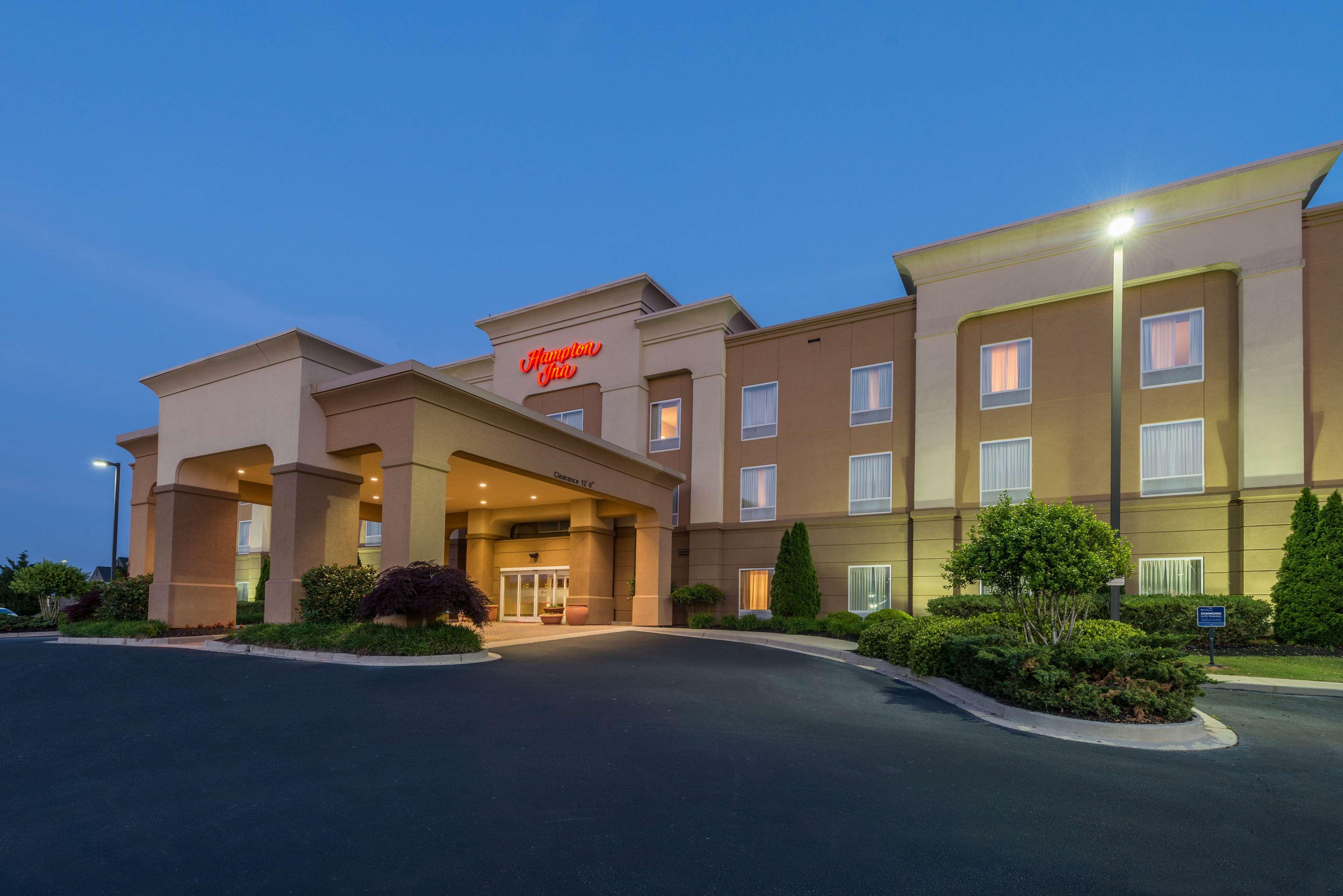 Hampton Inn Ізлі Екстер'єр фото