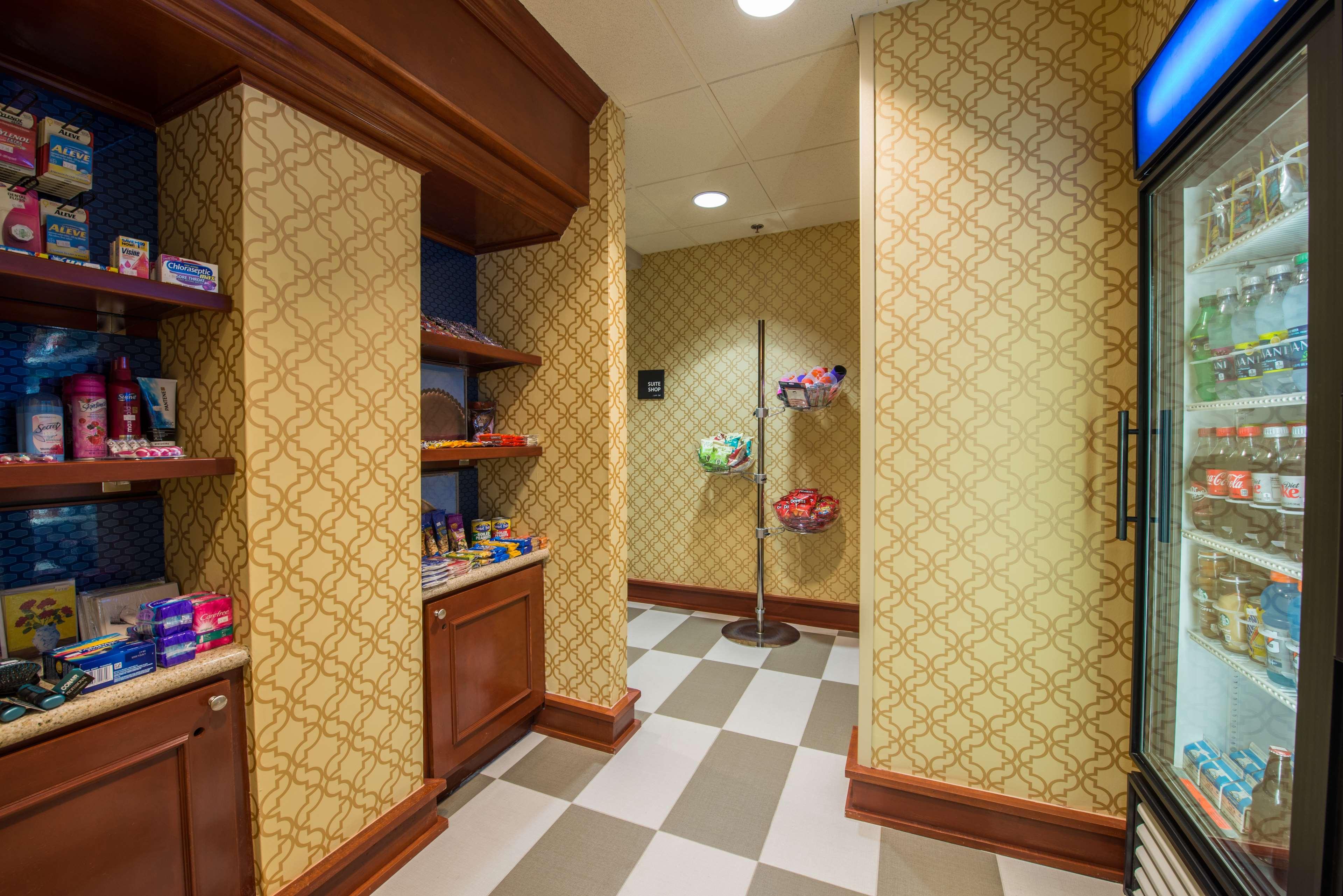 Hampton Inn Ізлі Екстер'єр фото