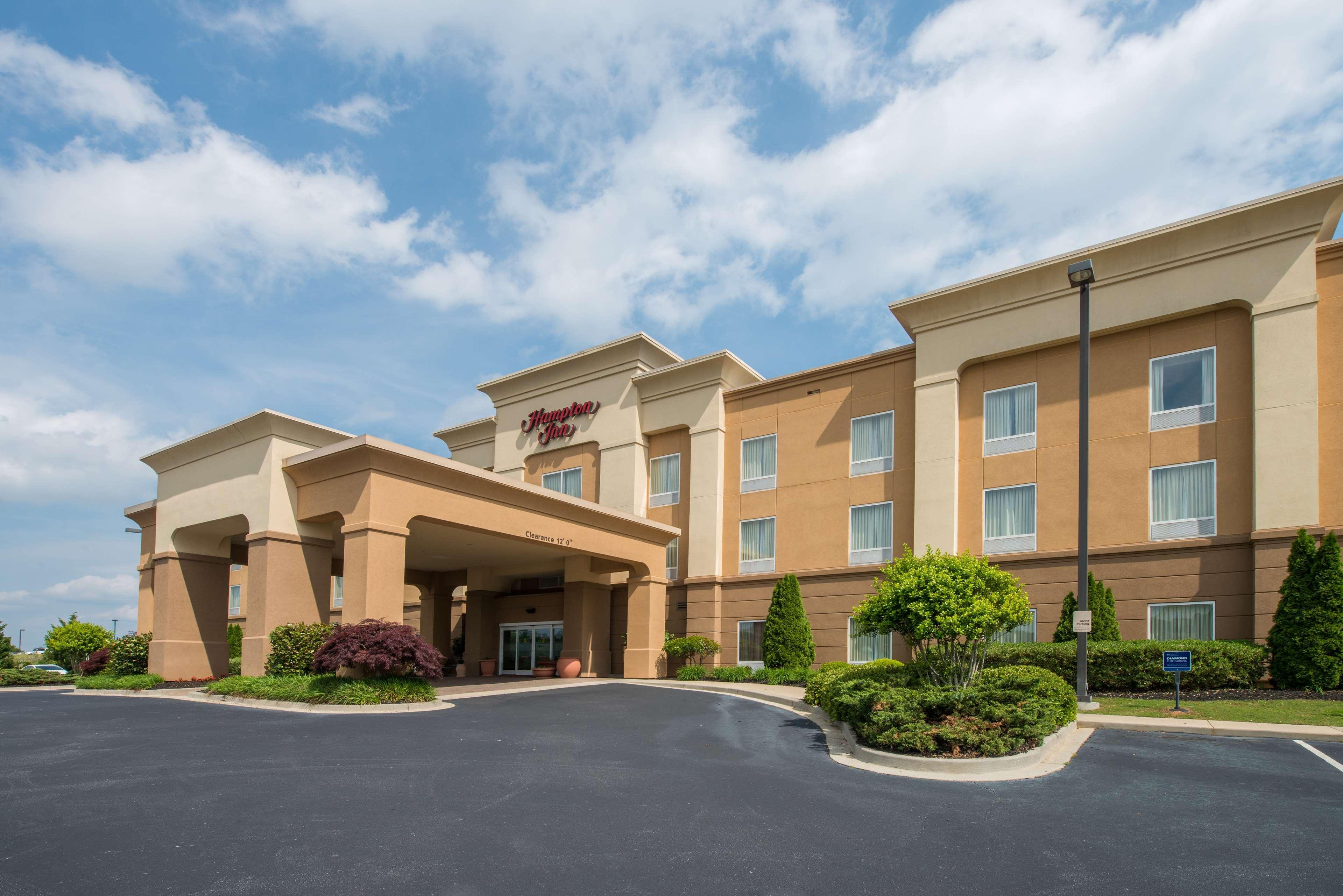 Hampton Inn Ізлі Екстер'єр фото