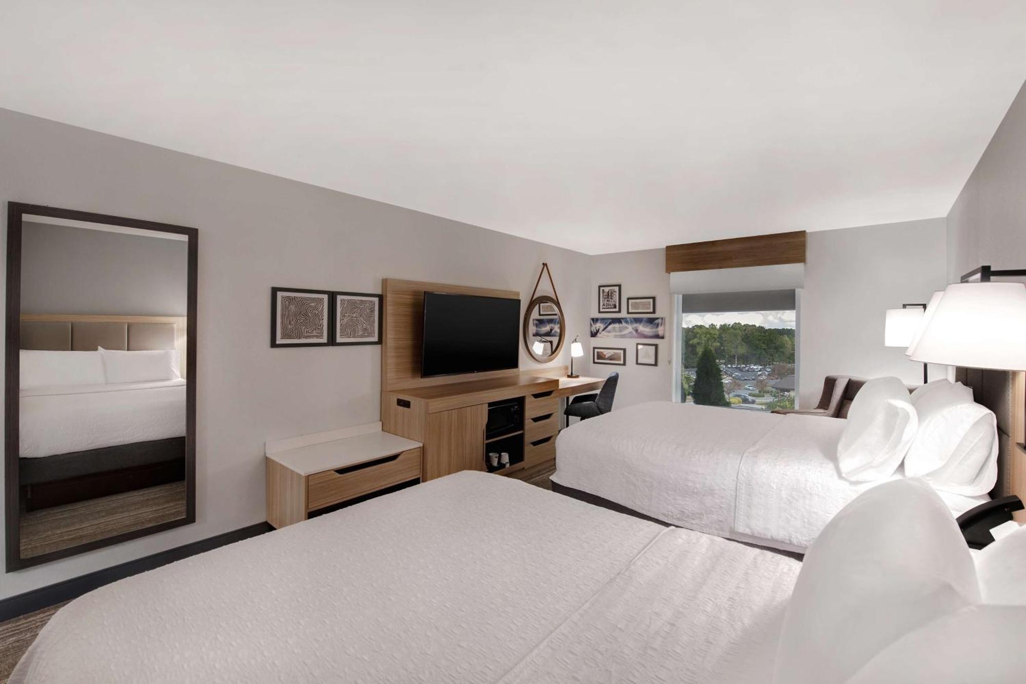 Hampton Inn Ізлі Екстер'єр фото