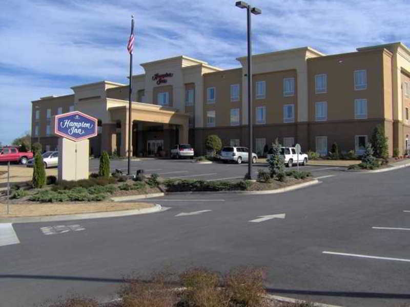 Hampton Inn Ізлі Екстер'єр фото